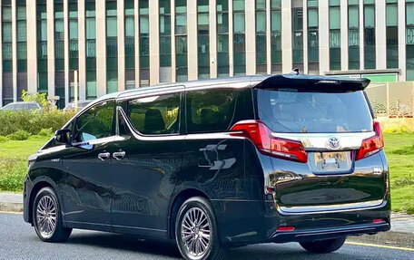Toyota Alphard III, 2022 год, 9 671 555 рублей, 4 фотография