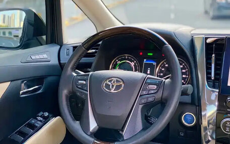 Toyota Alphard III, 2022 год, 9 671 555 рублей, 11 фотография