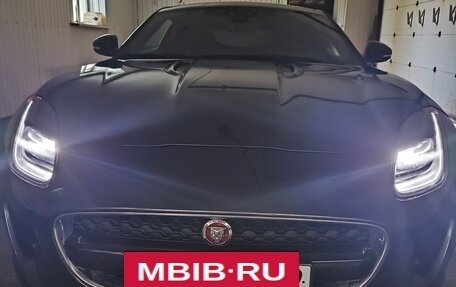 Jaguar F-Type I рестайлинг 2, 2017 год, 3 850 000 рублей, 10 фотография