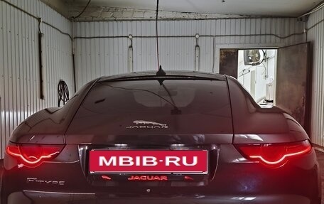 Jaguar F-Type I рестайлинг 2, 2017 год, 3 850 000 рублей, 12 фотография