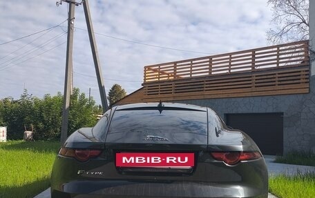 Jaguar F-Type I рестайлинг 2, 2017 год, 3 850 000 рублей, 3 фотография