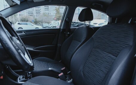 Hyundai Solaris II рестайлинг, 2015 год, 720 000 рублей, 9 фотография