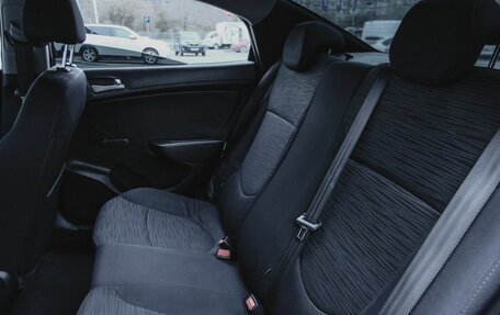 Hyundai Solaris II рестайлинг, 2015 год, 720 000 рублей, 11 фотография