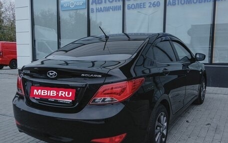 Hyundai Solaris II рестайлинг, 2015 год, 720 000 рублей, 5 фотография
