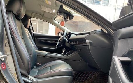 Mazda 3, 2021 год, 1 570 000 рублей, 9 фотография