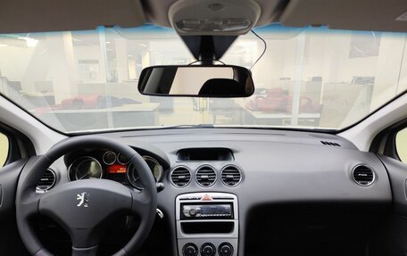 Peugeot 408 I рестайлинг, 2011 год, 730 000 рублей, 14 фотография