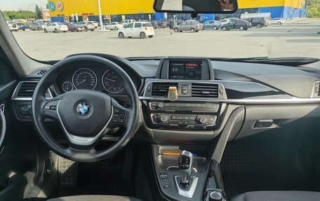 BMW 3 серия, 2018 год, 1 950 000 рублей, 6 фотография