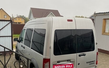 Ford Tourneo Connect I, 2010 год, 1 070 000 рублей, 3 фотография