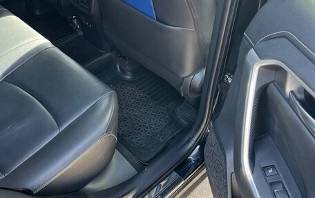 Toyota RAV4, 2020 год, 2 740 000 рублей, 10 фотография