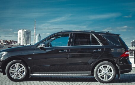 Mercedes-Benz M-Класс, 2012 год, 2 150 000 рублей, 4 фотография