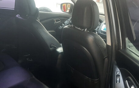 Hyundai ix35 I рестайлинг, 2010 год, 879 000 рублей, 7 фотография