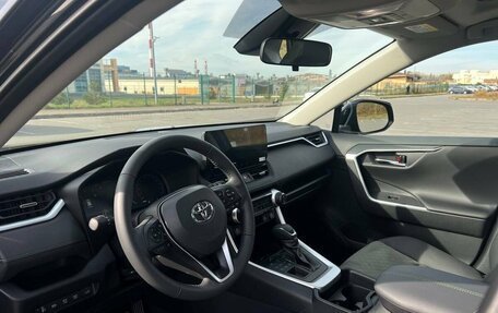 Toyota RAV4, 2025 год, 4 100 000 рублей, 22 фотография