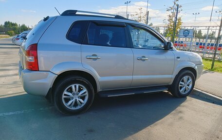 Hyundai Tucson III, 2008 год, 850 000 рублей, 3 фотография