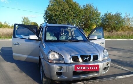 Hyundai Tucson III, 2008 год, 850 000 рублей, 8 фотография