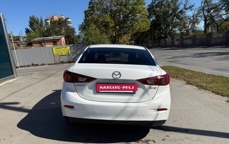 Mazda 3, 2016 год, 1 150 000 рублей, 2 фотография