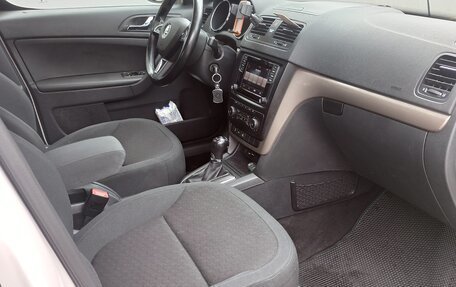 Skoda Yeti I рестайлинг, 2014 год, 1 125 000 рублей, 15 фотография