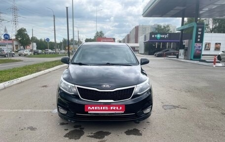 KIA Rio III рестайлинг, 2016 год, 820 000 рублей, 2 фотография