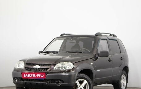 Chevrolet Niva I рестайлинг, 2011 год, 579 000 рублей, 3 фотография