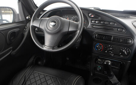 Chevrolet Niva I рестайлинг, 2011 год, 579 000 рублей, 12 фотография
