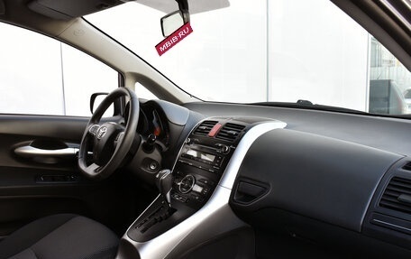 Toyota Auris II, 2011 год, 1 044 000 рублей, 11 фотография