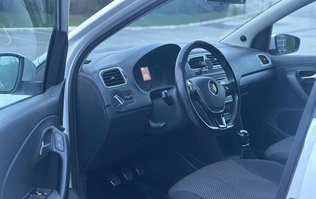 Volkswagen Polo VI (EU Market), 2016 год, 1 025 000 рублей, 7 фотография