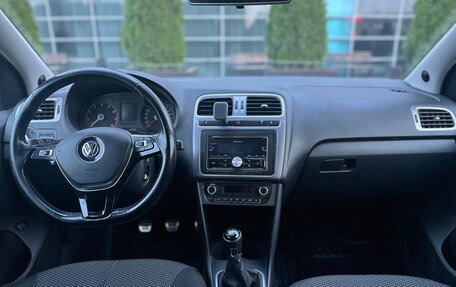 Volkswagen Polo VI (EU Market), 2016 год, 1 025 000 рублей, 8 фотография