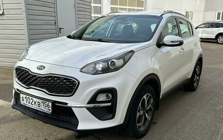 KIA Sportage IV рестайлинг, 2020 год, 2 300 000 рублей, 1 фотография