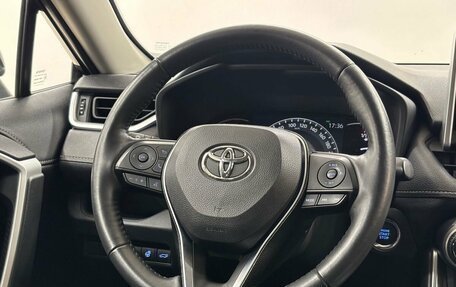 Toyota RAV4, 2021 год, 3 379 000 рублей, 17 фотография