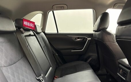 Toyota RAV4, 2021 год, 3 379 000 рублей, 13 фотография