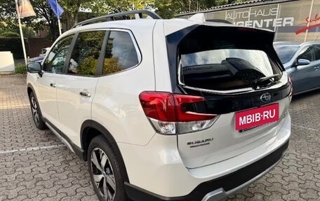 Subaru Forester, 2021 год, 2 867 700 рублей, 3 фотография