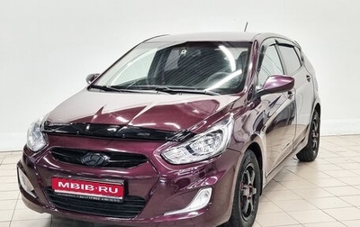 Hyundai Solaris II рестайлинг, 2012 год, 730 000 рублей, 1 фотография