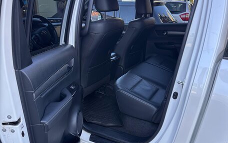 Toyota Hilux VIII, 2021 год, 5 500 000 рублей, 15 фотография
