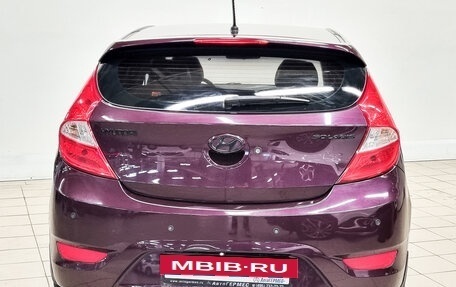 Hyundai Solaris II рестайлинг, 2012 год, 730 000 рублей, 3 фотография