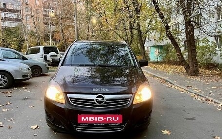 Opel Zafira B, 2014 год, 904 000 рублей, 1 фотография