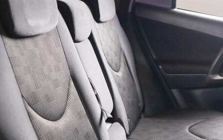 Toyota RAV4, 2012 год, 1 699 000 рублей, 18 фотография