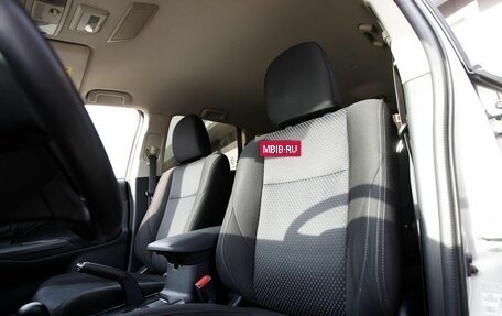 Mitsubishi Outlander III рестайлинг 3, 2017 год, 1 320 000 рублей, 10 фотография