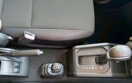 Suzuki Jimny, 2019 год, 890 000 рублей, 21 фотография