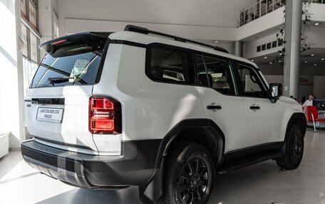 Toyota Land Cruiser Prado, 2024 год, 11 880 000 рублей, 3 фотография