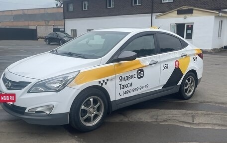 Hyundai Solaris II рестайлинг, 2016 год, 780 000 рублей, 13 фотография