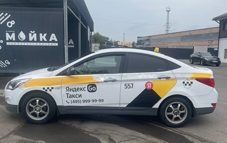 Hyundai Solaris II рестайлинг, 2016 год, 780 000 рублей, 18 фотография