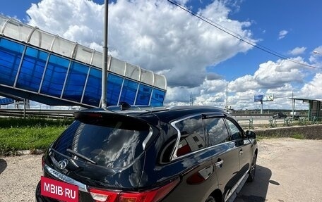 Infiniti QX60 I рестайлинг, 2017 год, 2 600 000 рублей, 6 фотография