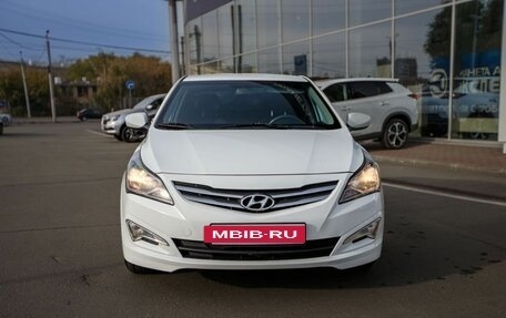 Hyundai Solaris II рестайлинг, 2015 год, 1 200 000 рублей, 2 фотография