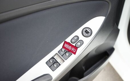 Hyundai Solaris II рестайлинг, 2015 год, 1 200 000 рублей, 9 фотография