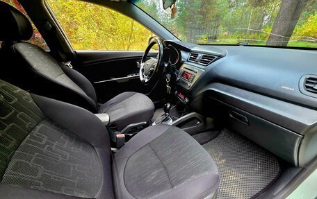 KIA Rio III рестайлинг, 2015 год, 995 000 рублей, 21 фотография