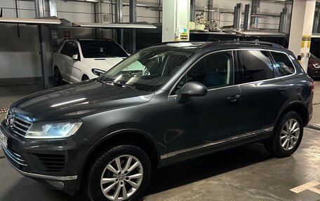 Volkswagen Touareg III, 2015 год, 2 000 000 рублей, 2 фотография