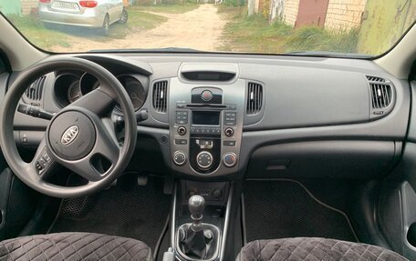 KIA Cerato III, 2010 год, 725 000 рублей, 10 фотография