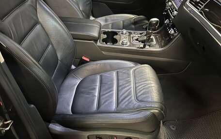 Volkswagen Touareg III, 2015 год, 2 000 000 рублей, 5 фотография