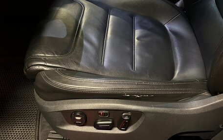 Volkswagen Touareg III, 2015 год, 2 000 000 рублей, 13 фотография