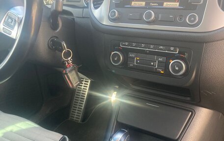 Volkswagen Tiguan I, 2013 год, 1 800 000 рублей, 11 фотография