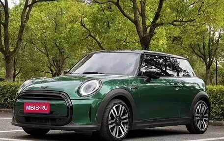 MINI Hatch, 2021 год, 2 480 000 рублей, 1 фотография